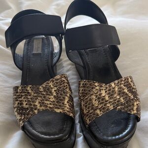 MAXMARA Stylish Black and Brown Women's Sandals